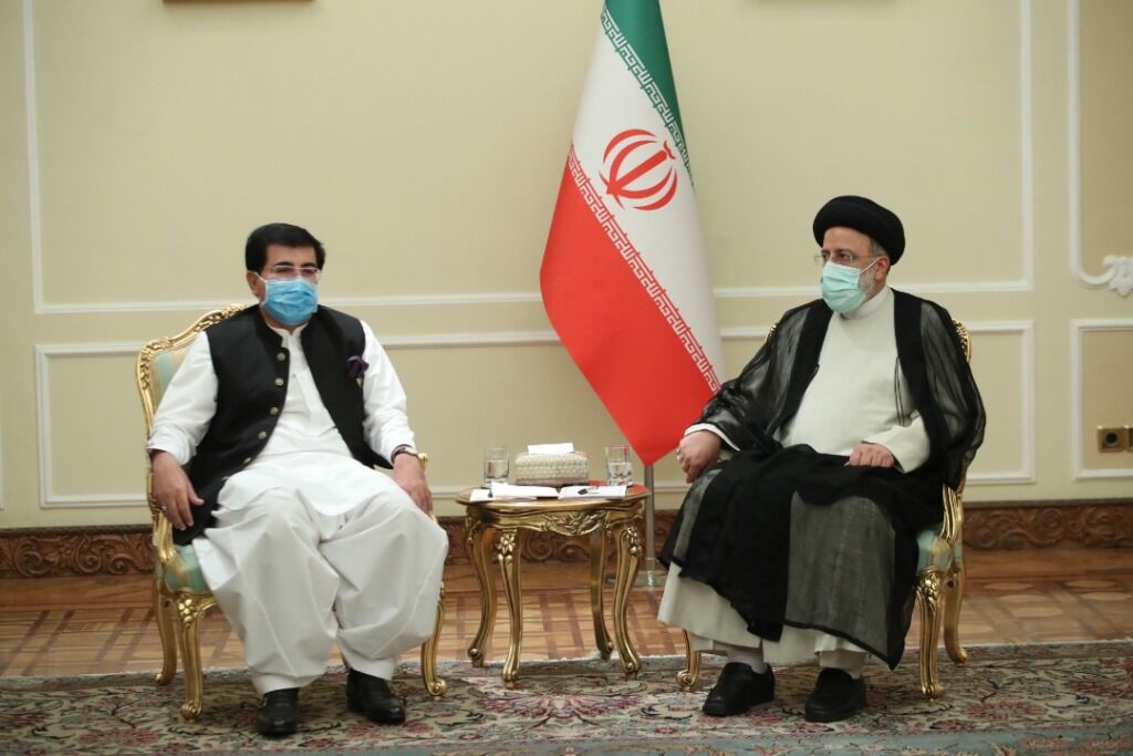 آیت الله رئیسی در دیدار با مقام پاکستانی: سرنوشت افغانستان بدون دخالت بیگانگان باید تعیین شود - خبرگزاری افغان ایرکا