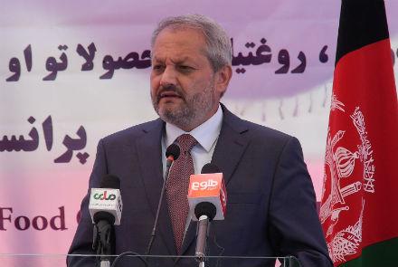 وزیر صحت: بیش از 50 درصد داروها به کشور به گونۀ قاچاقی وارد می شوند - خبرگزاری افغان ایرکا