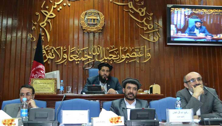 سناتوران خواستار محاکمه والی قندهار شدند - خبرگزاری افغان ایرکا