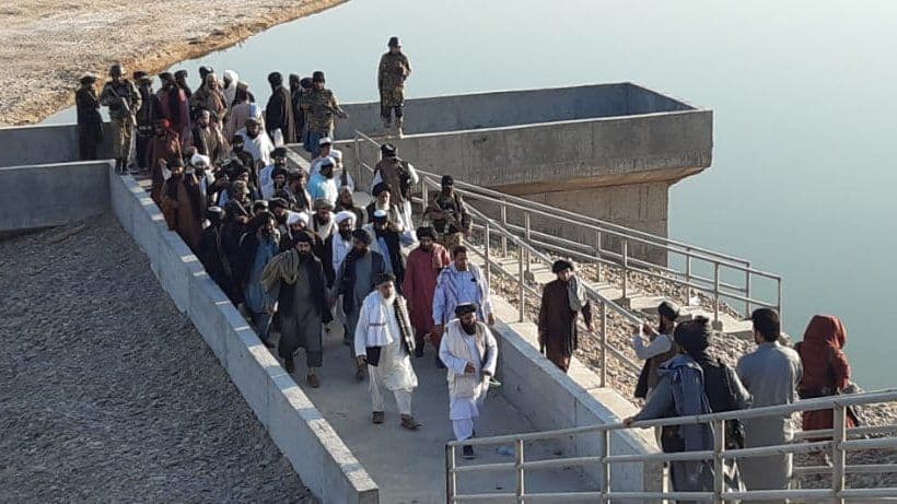ستانکزی، در سفر به ولایت نیمروز از بند کمال خان دیدن کرد - تصویر دوم خبر