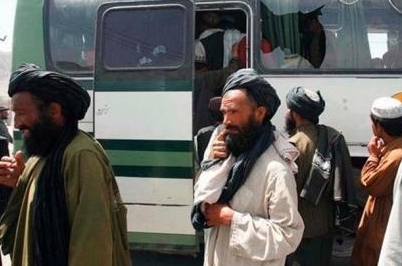 مسئولین امنیتی: طالبان پنج مسافر را در بادغیس ربوده اند - خبرگزاری افغان ایرکا