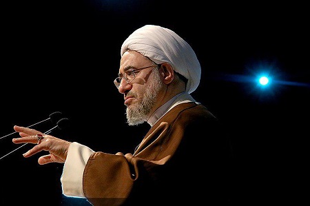 هر کس در راه حفظ جان «شیخ عیسی قاسم» کشته شود «شهید» است/ ایستادگی در برابر توطئه آل خلیفه؛ واجب شرعی