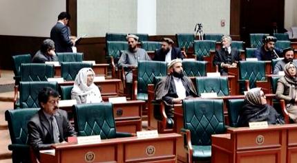 سناتوران از آمادگی هراس افگنان برای سقوط ولسوالی ها نگران اند - خبرگزاری افغان ایرکا