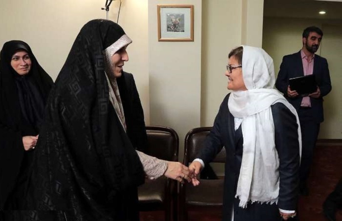 ملاقات معاون رئیس جمهور ایران در امور زنان با وزیر امور زنان کشورمان در مشهد - خبرگزاری افغان ایرکا