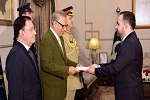  سفیر جدید افغانستان اعتمادنامه خود را به رییس جمهور پاکستان تقدیم کرد  - خبرگزاری افغان ایرکا