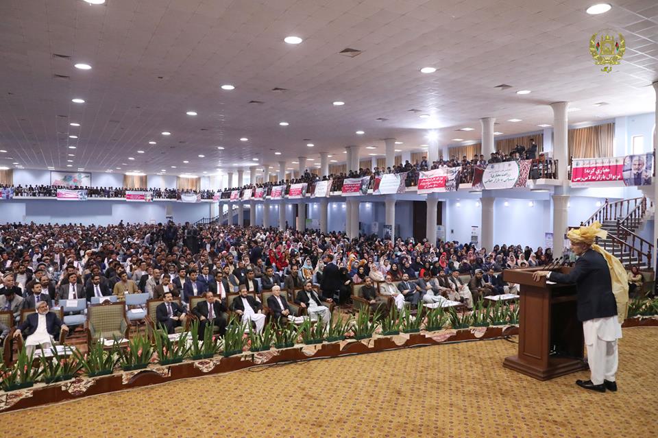  غنی: هدف اقتصادی ما تبدیل افغانستان از یک کشور وارداتی به صادراتی است - خبرگزاری افغان ایرکا