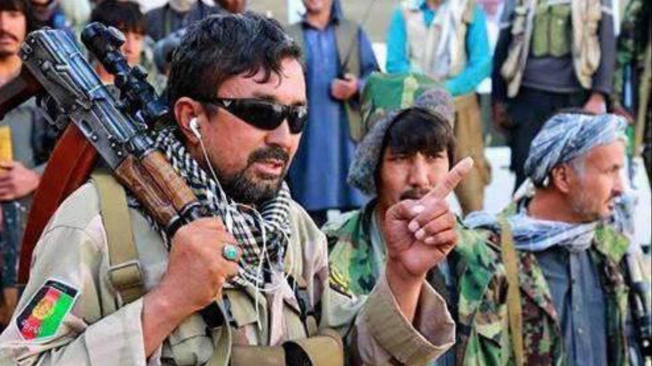  نگاه قوم گرایانه اشرف غنی مخالفان «کوچی ها» را تحمل نمی کند/ آیا فرمانده علیپور در بهسود به طالبان می پیوندد؟ 