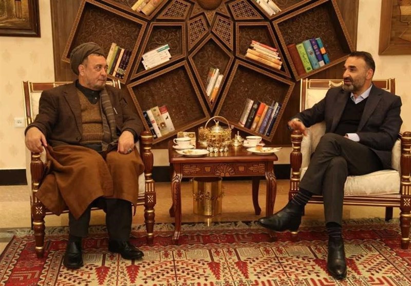 اجماع سیاسی؛ دیدار محمد محقق معاون ریاست اجرایی حکومت و عطا محمد نور والی بلخ - خبرگزاری افغان ایرکا