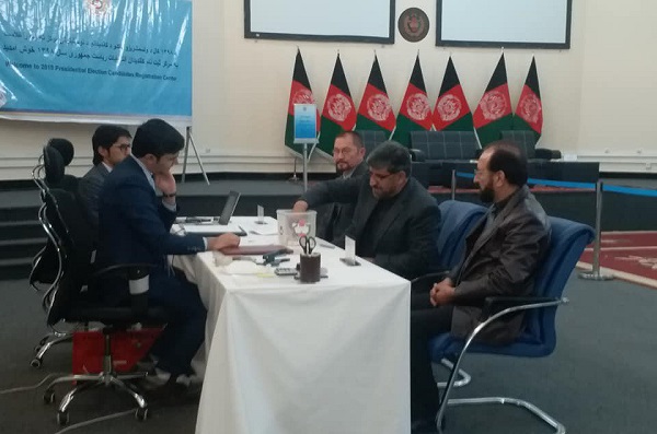 محمد شهاب حکیمی به عنوان نامزد انتخابات ریاست جمهوری ثبت نام کرد - تصویر دوم خبر