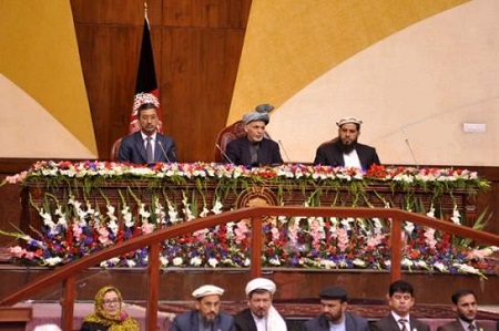 طالبان زمینۀ فعالیت 20 گروه ترورستی را فراهم ساخته  اند/اراده دخالت در انتخابات را ندارم
