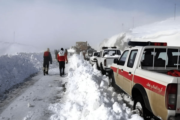نجات خانواده افغانستانی از مرگ حتمی توسط مرزبانان ایرانی