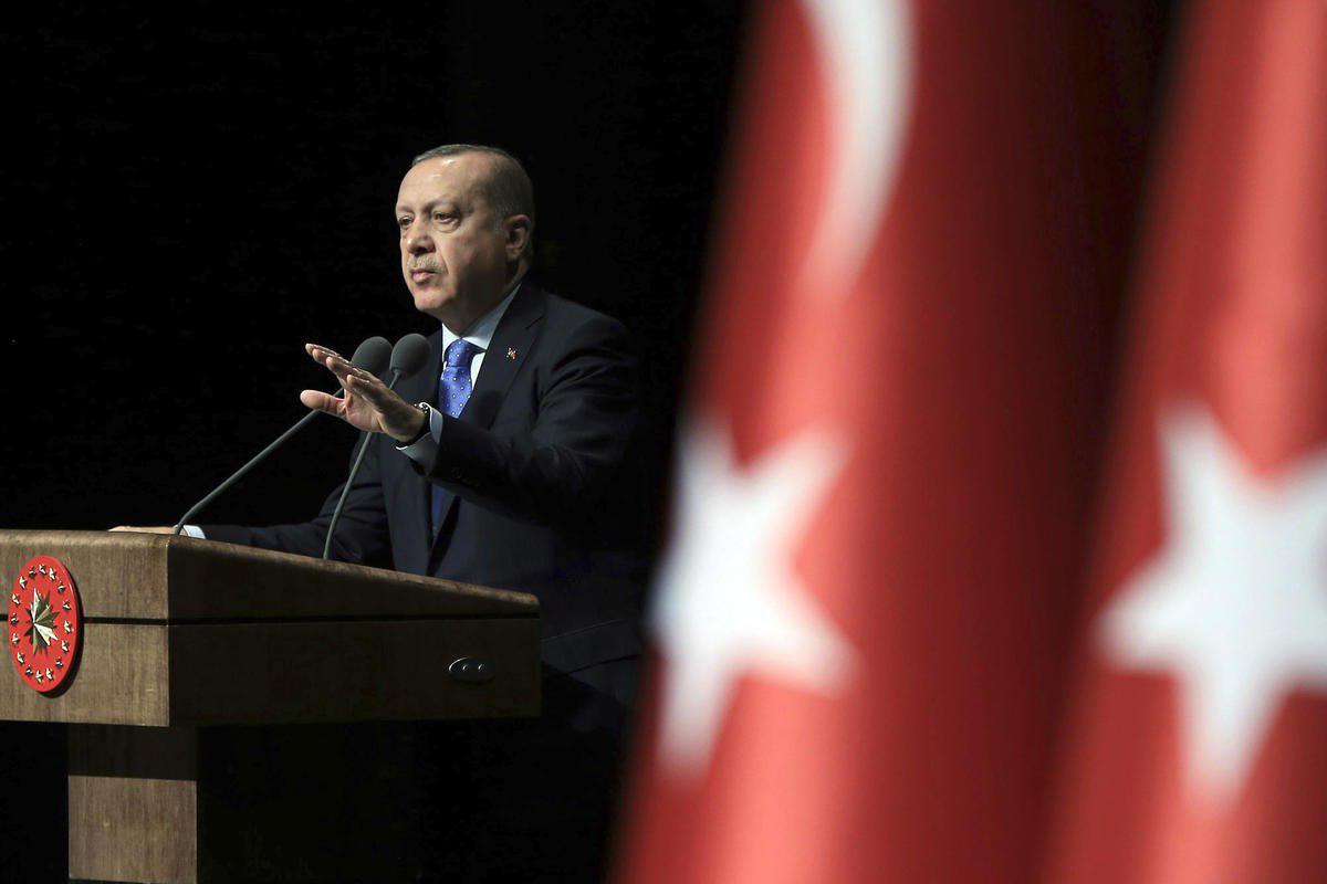 اردوغان: اوباما ما را در موضوع سوریه فریب داد  و «منبج» را به صاحبان اصلی آن برنگرداند / به دنبال اجرای عدالت در سوریه هستیم نه تصرف زمین.