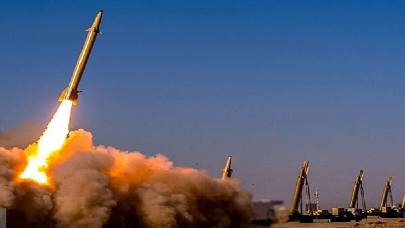 سپاه پاسداران ایران پایگاه های آمریکا را با 10 موشک درهم کوبید