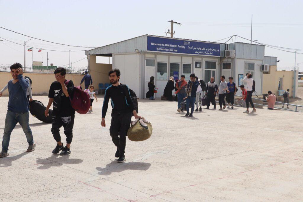 Over 492,000 Afghans forcibly deported from Iran in 2026: UNHCR