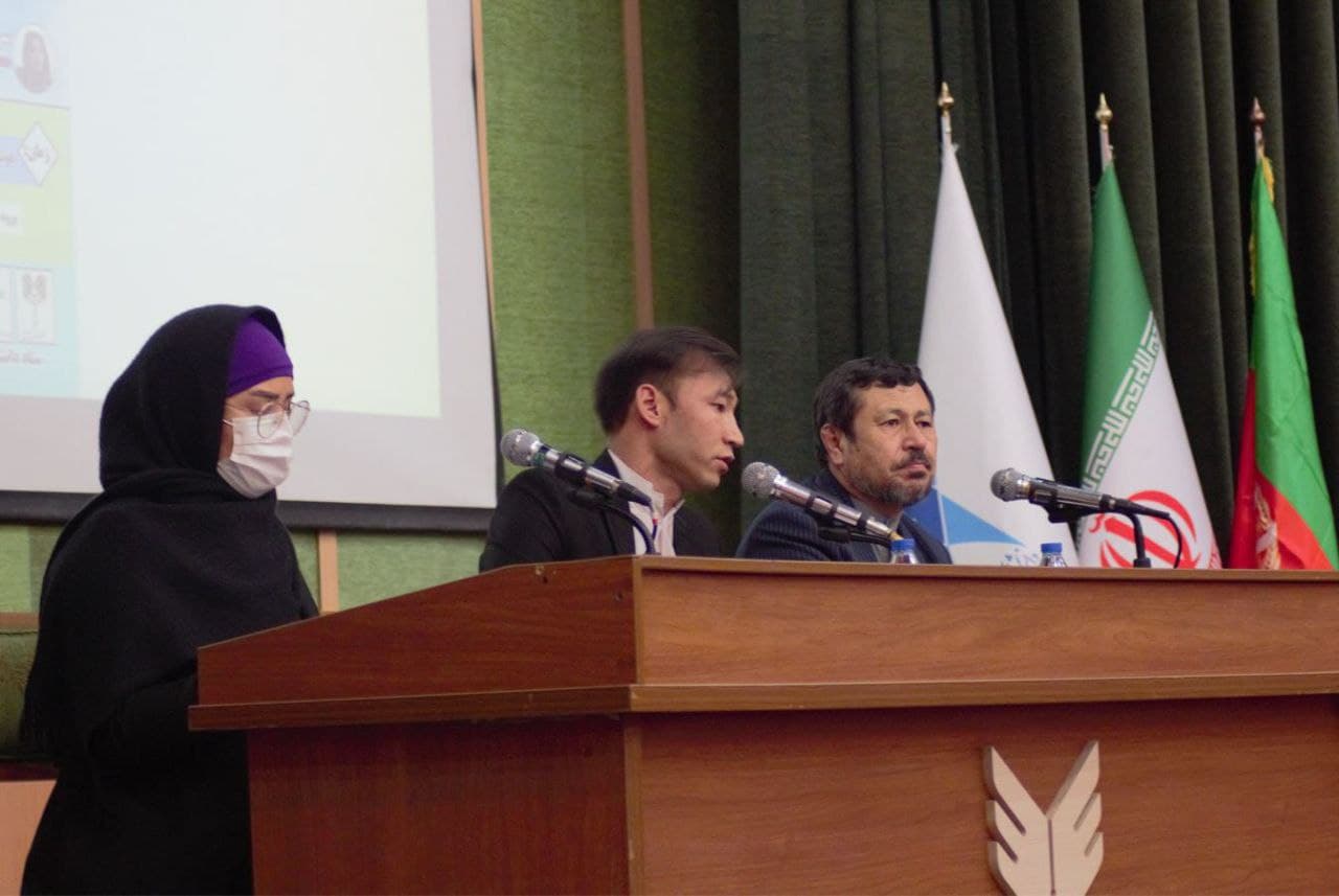 نشست علمی با موضوع گفتمان دولت فراگیر در اندیشه های استاد شهید مزاری در قم برگزار شد - خبرگزاری افغان ایرکا