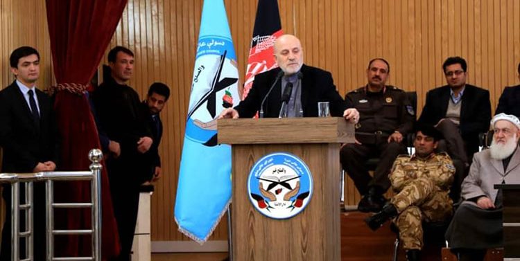 عمر داودزی: لویه جرگه در مورد ایجاد حکومت موقت تمرکز نخواهد کرد - خبرگزاری افغان ایرکا