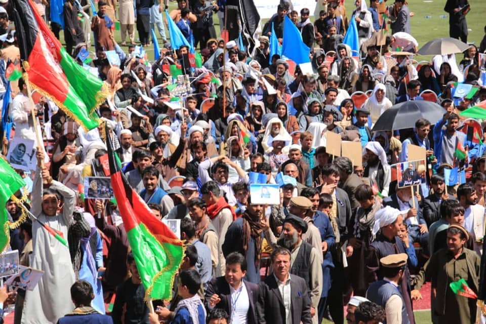 ارگ به جای پاسخ به خواست رقیبان غنی، آن ها را به کمپین پیش از وقت متهم کرد - خبرگزاری افغان ایرکا