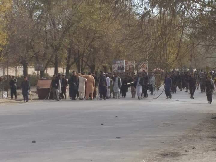 غنی احمدزی با سیاست استعماری خود جنگ قومی را به دانشگاه  کشاند - خبرگزاری افغان ایرکا