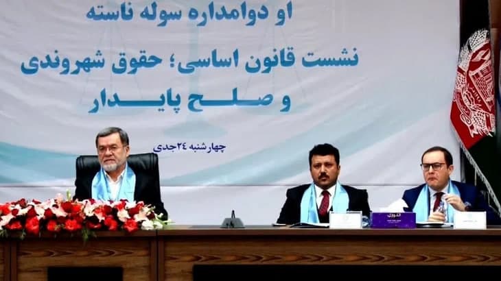  سرور دانش: با حمایت از طرح حکومت موقت، به مخالفان اجازه ی فروپاشی نظام را ندهید 