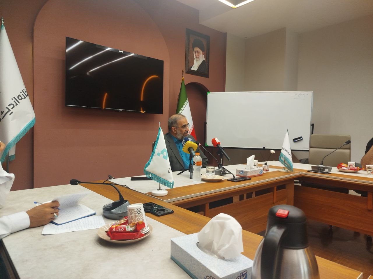 استاد ایرانی مطالعات تمدنی: ایرانی و افغانستانی «بیگانه» نیستند! - تصویر سوم خبر