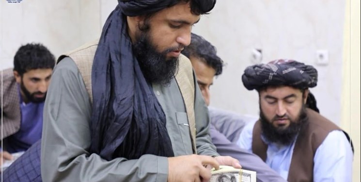  رویترز: ذخایر دلاری بانک مرکزی افغانستان قبل از سقوط کابل تخلیه شده بود  - خبرگزاری افغان ایرکا