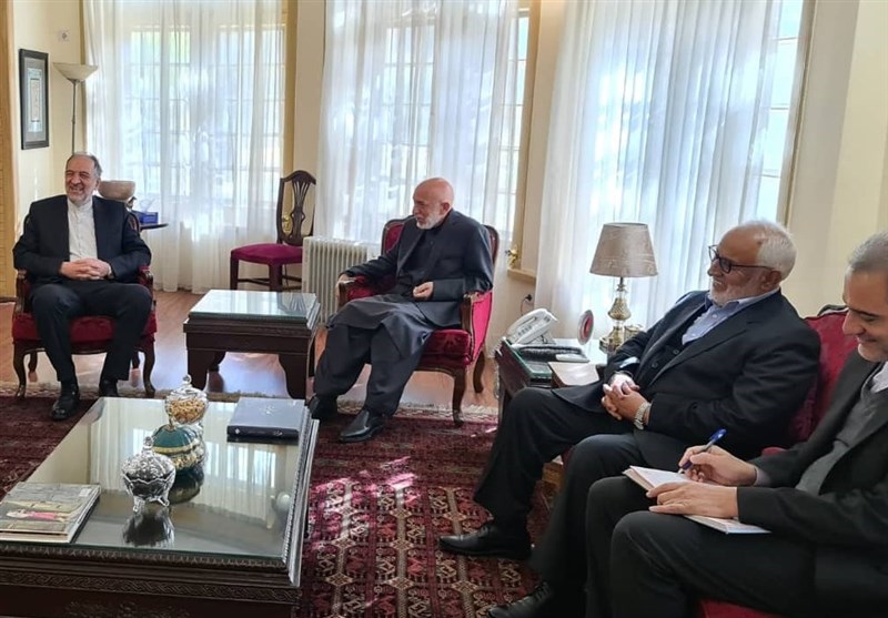سفیر ایران به دیدار کرزی رفت - خبرگزاری افغان ایرکا