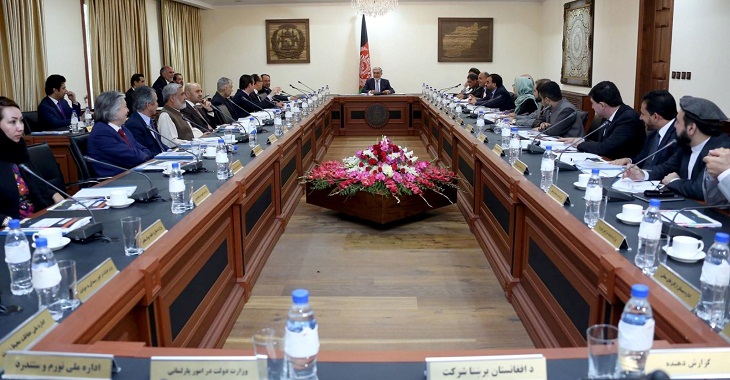ابراز نظر عقده مندانه حکمتیار در برابر قهرمانان ملی کشور ناشی از حقارت  او می شود - تصویر دوم خبر