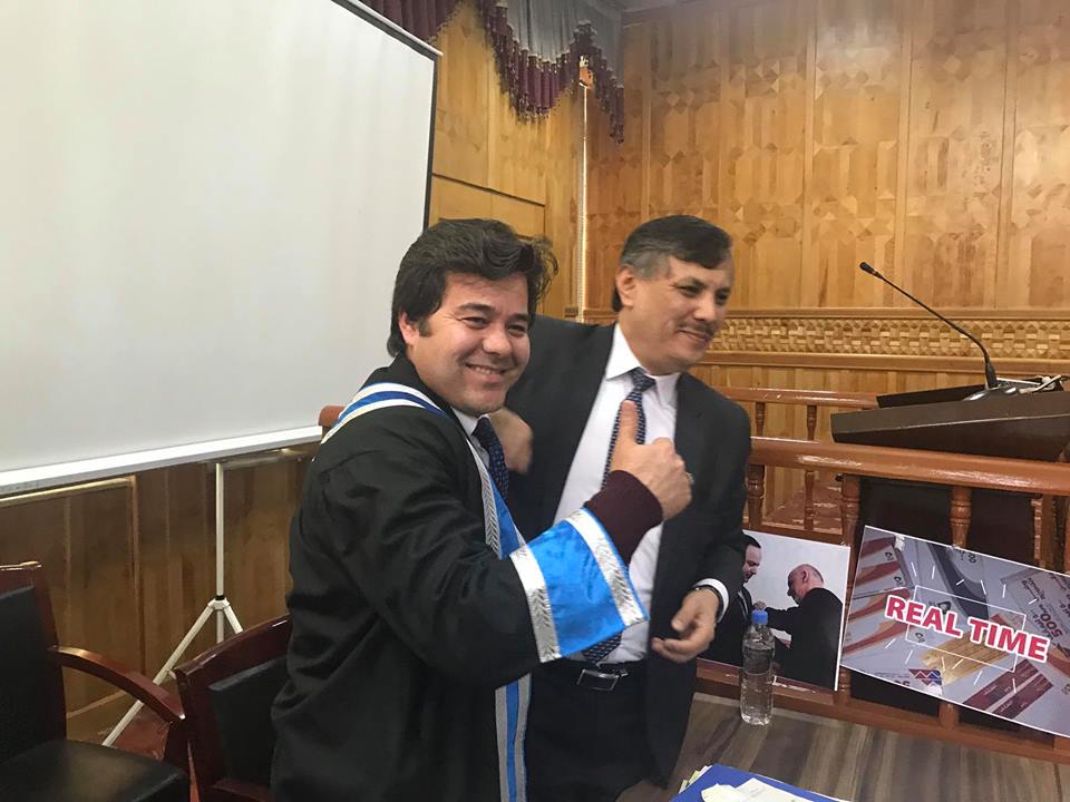 حال که وحیدی تبرئه شد آیا دولت شهامت دارد تا از استعداد و توانایی این جوان نخبه جهت پیشرفت کشور استفاده نماید؟