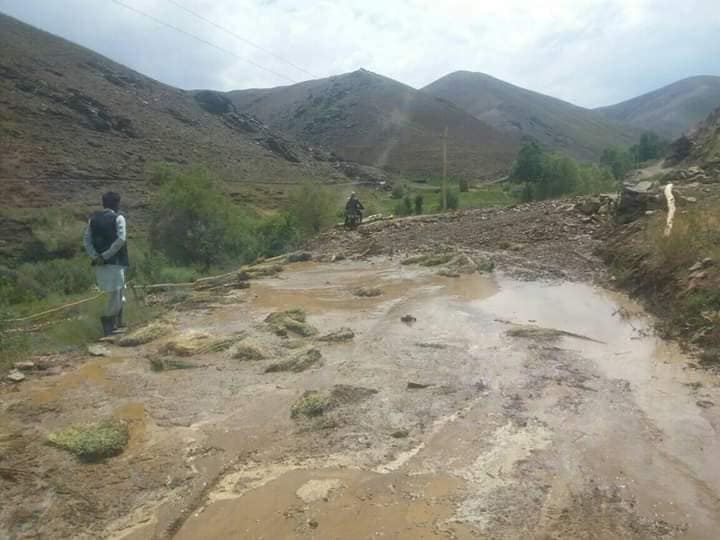 جاری شدن سیل در ولسوالی ورس بامیان؛ یک زن ناپدید و ده ها خانه تخریب شده است - خبرگزاری افغان ایرکا