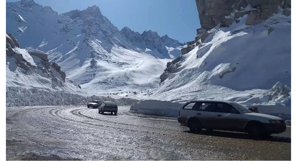 شاهراه سالنگ همچنان بروی موترهای باربری مسدود است - خبرگزاری افغان ایرکا