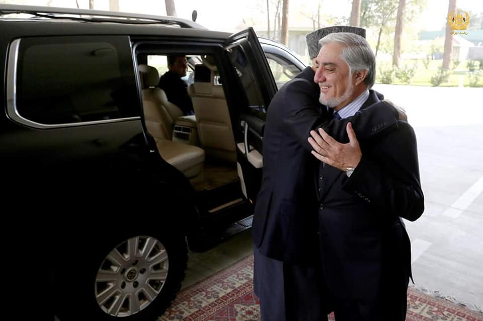 رییس اجراییه با حامدکرزی رییس جمهور پیشین کشور دیدار کرد - تصویر دوم خبر