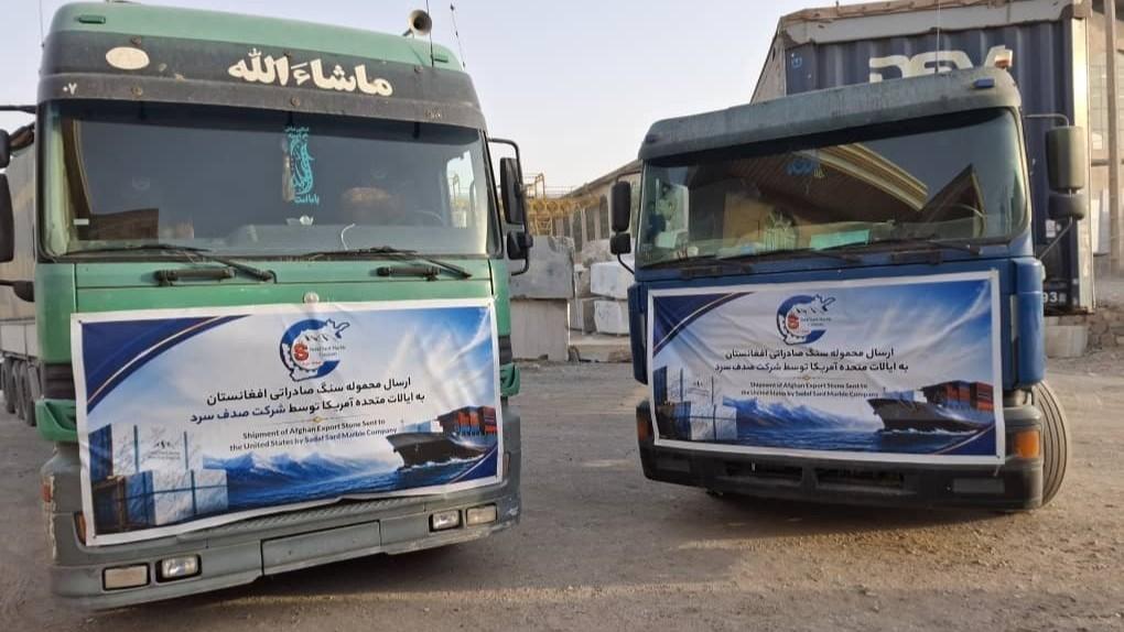 نخستین محمولۀ سنگ سیاه معدن زنده جان هرات به امریکا صادر شد