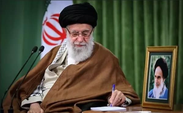 نامه حضرت آیت الله خامنه ای به دانشجویان حامی مردم فلسطین در دانشگاه های ایالات متحده آمریکا - خبرگزاری افغان ایرکا