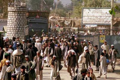  دروازه های تورخم و چمن بسته شد؛ اما بیش از50 هزار افغانستانی به کشور برگشت - خبرگزاری افغان ایرکا