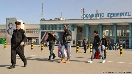20 تن از شهروندان افغانستان از اروپا به کشور بازگردانیده شدند  - خبرگزاری افغان ایرکا