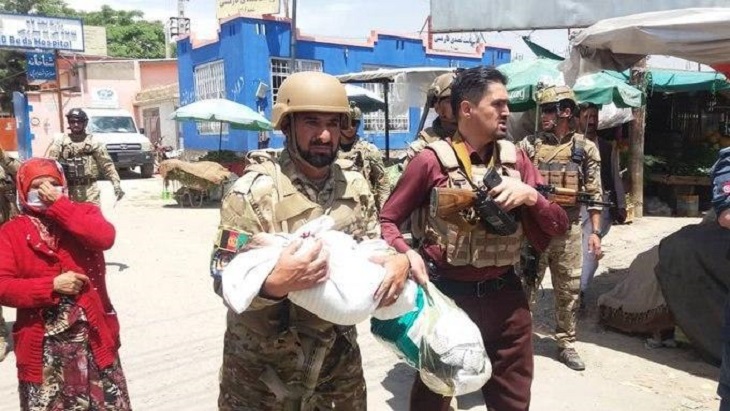نجات 40 زن و کودک از محل درگیری در شفاخانه 100 بستر برچی - خبرگزاری افغان ایرکا