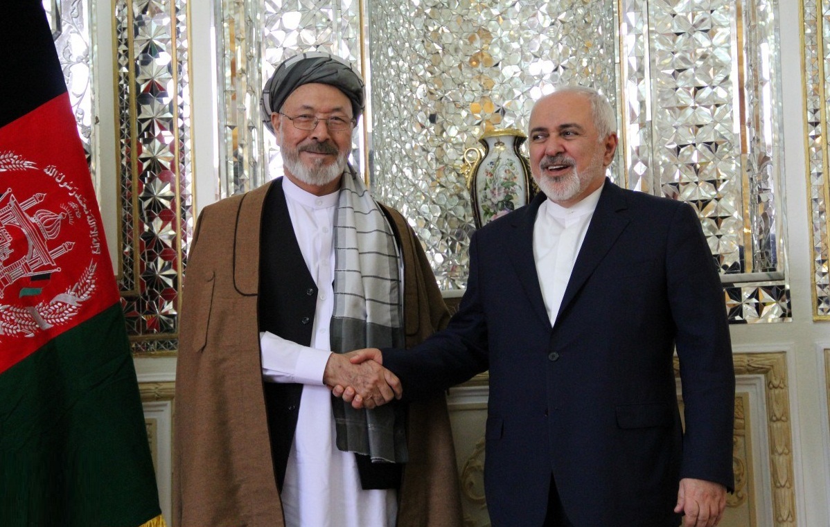 رییس شورای عالی صلح کشورمان با وزیر خارجه ایران در تهران دیدار کرد - خبرگزاری افغان ایرکا