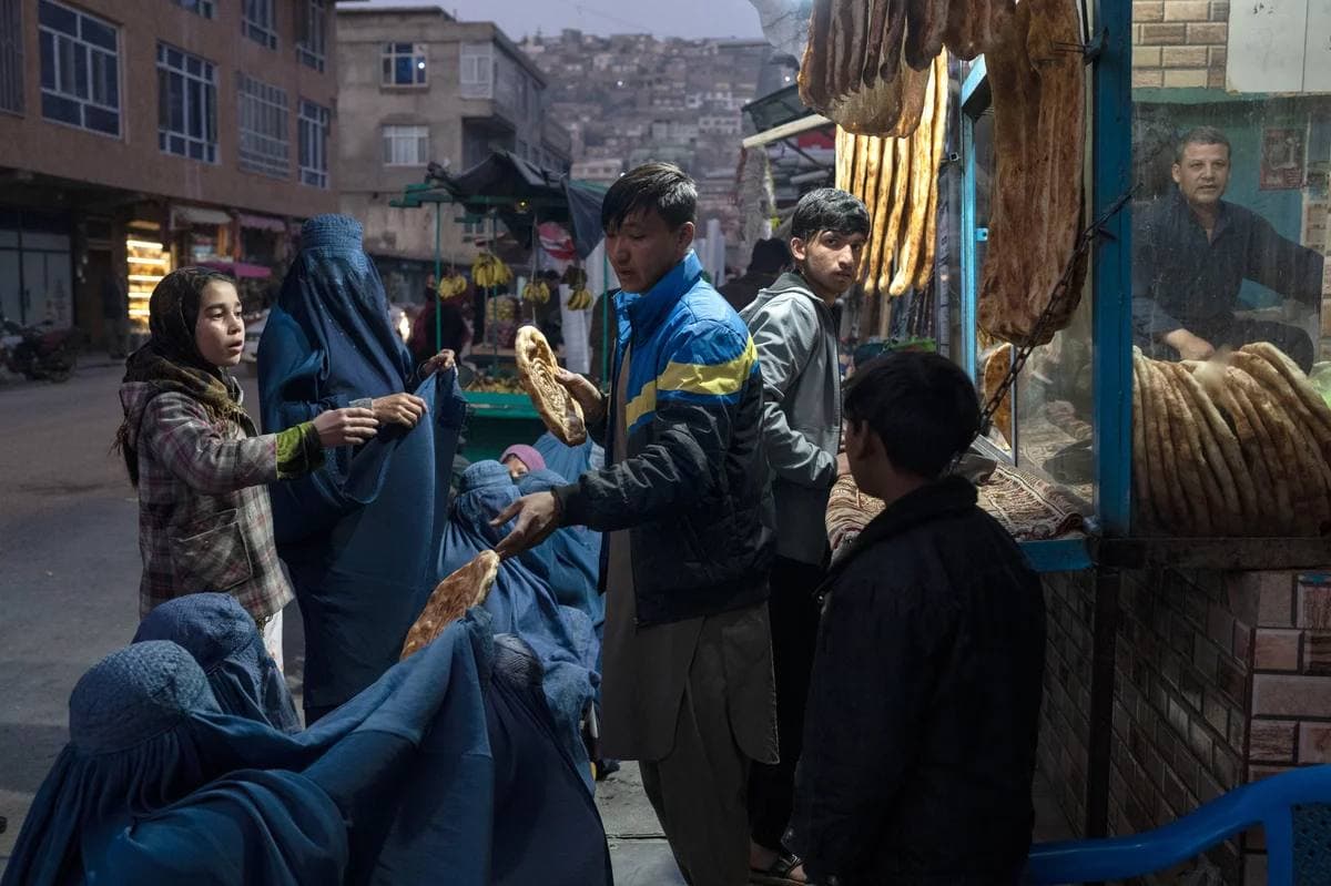 سیگار: افغانستان با «سونامی گرسنه گی» روبروست - خبرگزاری افغان ایرکا