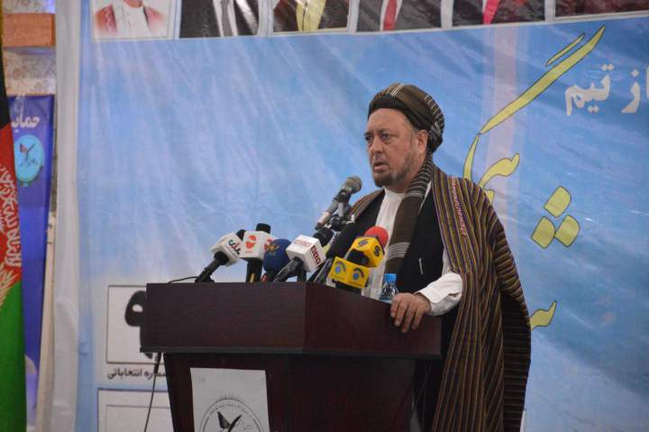 محمد محقق: فرزندان اشرف غنی با پول مردم در خارج افغانستان زندگی می کنند - خبرگزاری افغان ایرکا