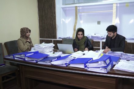 کمیسیون شکایت های انتخاباتی: 12 هزار پروندۀ کمیسیون مستقل انتخابات «مدرک» ندارد - خبرگزاری افغان ایرکا