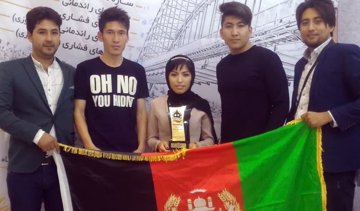 دانشجوی نخبه افغانستانی برگزیده جشنواره ملی آرمان برتر در ایران شد - تصویر سوم خبر