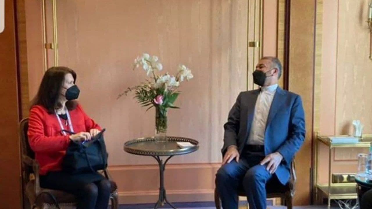  اعلام آمادگی سوئد برای ادامه کمک به واکسیناسیون آوارگان افغانستان در ایران - خبرگزاری افغان ایرکا