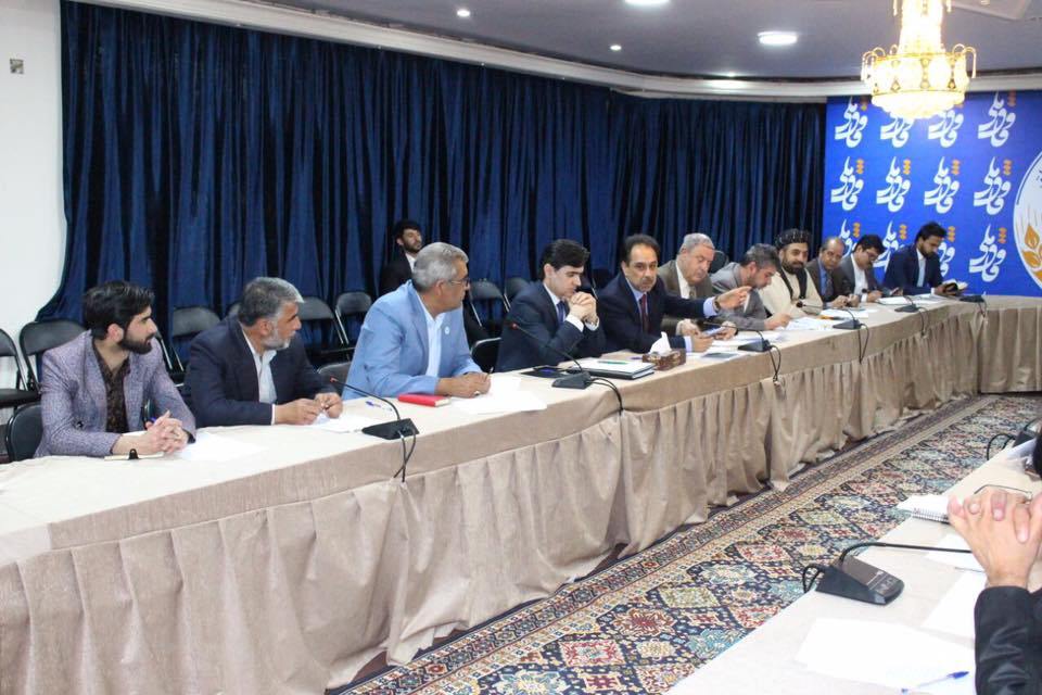 مخالفان ادامۀ کار رئیس جمهور در روزهای آینده راهپیمایی می کنند - خبرگزاری افغان ایرکا