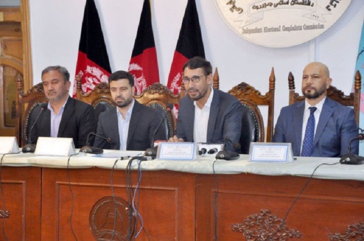  تخلف در نخستین کارزار انتخاباتی تیم های انتخاباتی دولت ساز و ثبات و هم گرایی - خبرگزاری افغان ایرکا