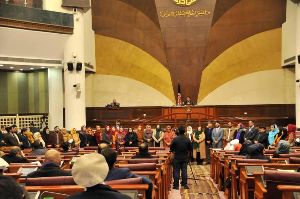 متن قطعنامه نمایندگان پارلمان به مناسبت کمپاین جهانی 16 روزه محو خشونت علیه زنان - تصویر سوم خبر