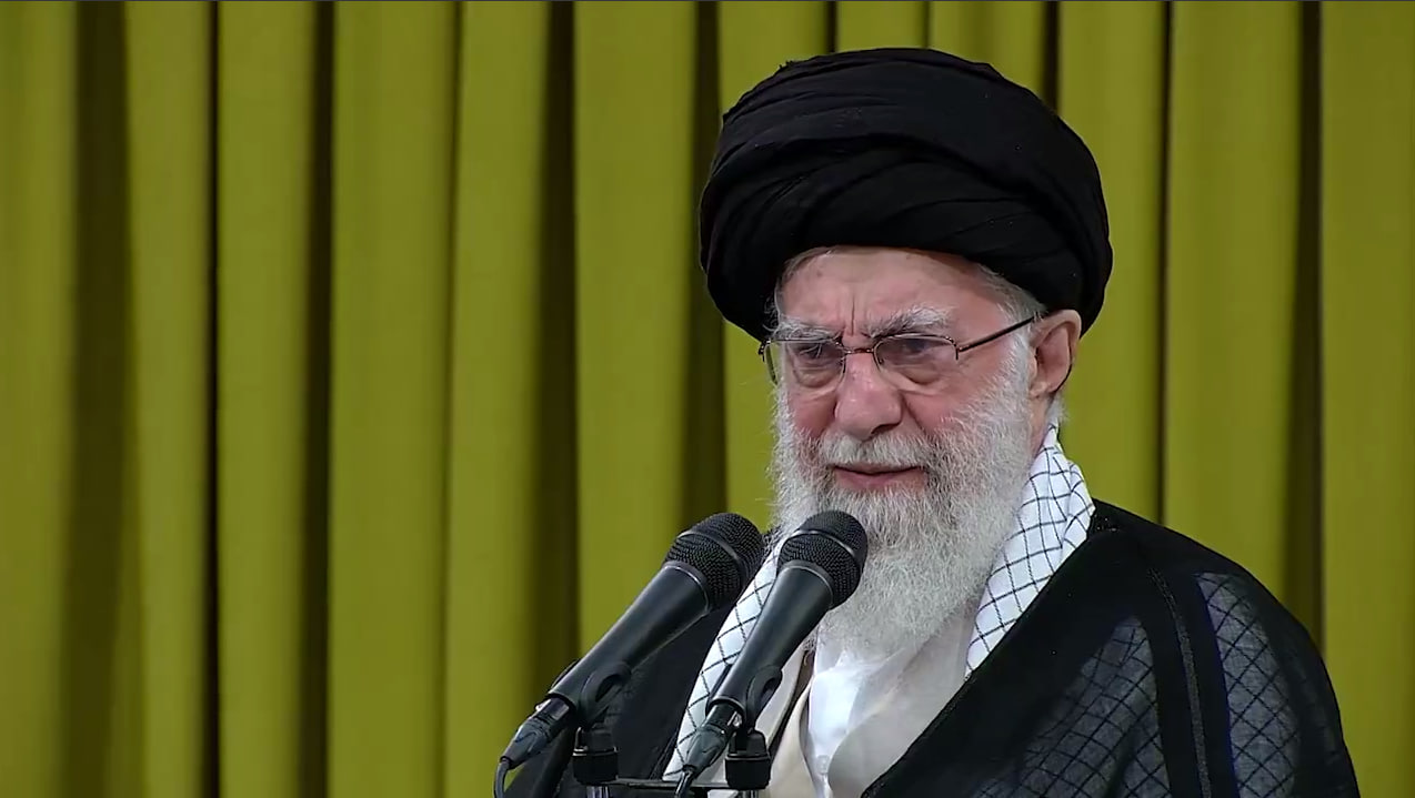 رهبر انقلاب اسلامی: دشمنان قطعاً پاسخ دندان شکن دریافت خواهند کرد - خبرگزاری افغان ایرکا