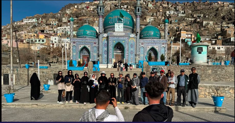 طالبان از افزایش 120 درصدی شمار گردشگران خارجی در افغانستان خبر داد - تصویر دوم خبر