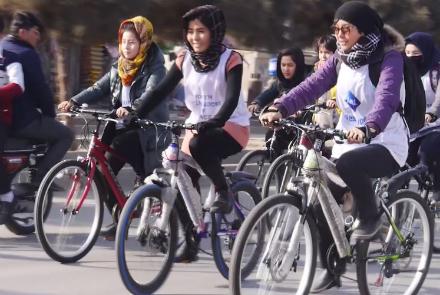آغاز سفر دوچرخه سوارانی‎که پیام صلح را به کشورهای جهان می‎برند  - خبرگزاری افغان ایرکا