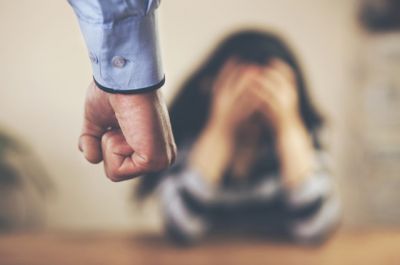  یک دیپلومات افغانستان در امریکا همسرش را به شدت لت و کوب کرده است - خبرگزاری افغان ایرکا