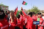 استقبال گرم شهروندان کابل از بازیکنان تیم ملی فوتسال زیر 20 سال کشور - خبرگزاری افغان ایرکا